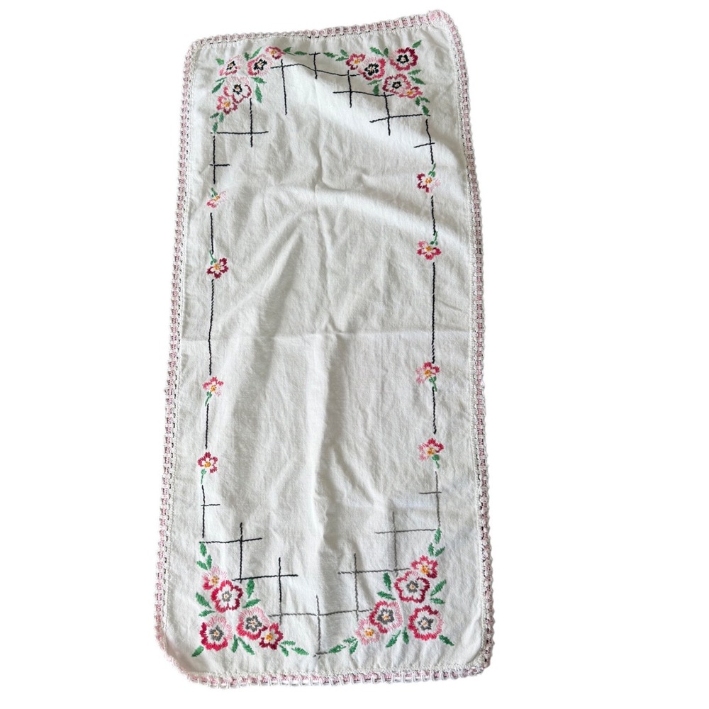 Vintage Embroidered Linen Table Runner Floral Crochet Cottagecore Shabby Chic